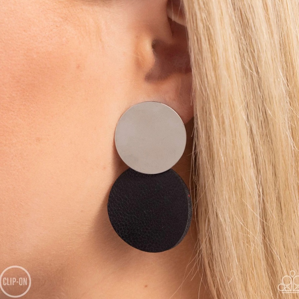 ⚫️🩶⚫️ “LEATHER LEADER” BLACK CLIP-ON EARRINGS ~ PAPARAZZI❗️⚫️🩶⚫️